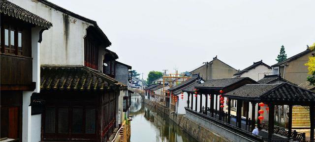 下跌趋势中如何建仓？能否详细说说建仓技巧？游戏画面